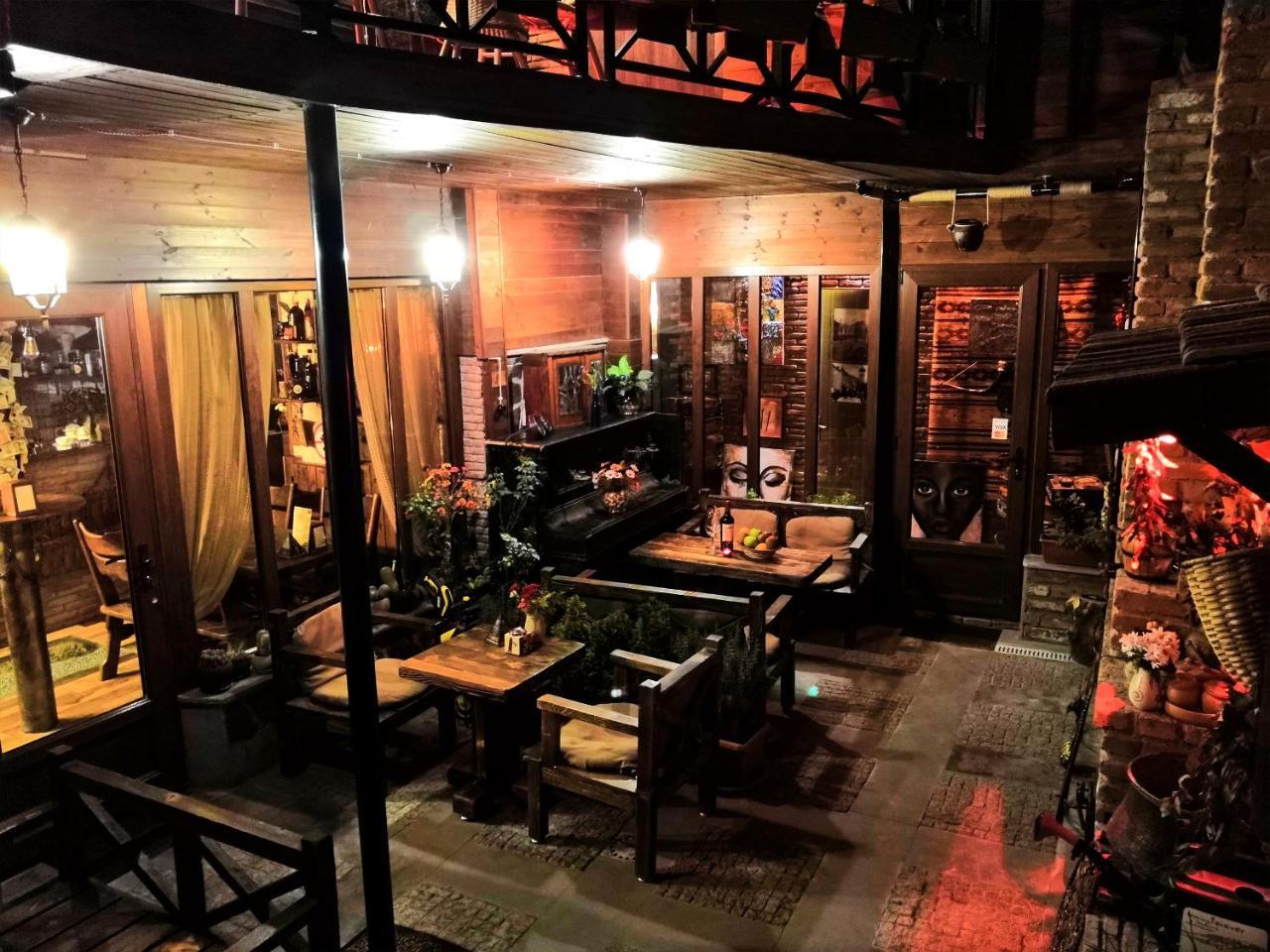 Piano Borracho Boutique Old