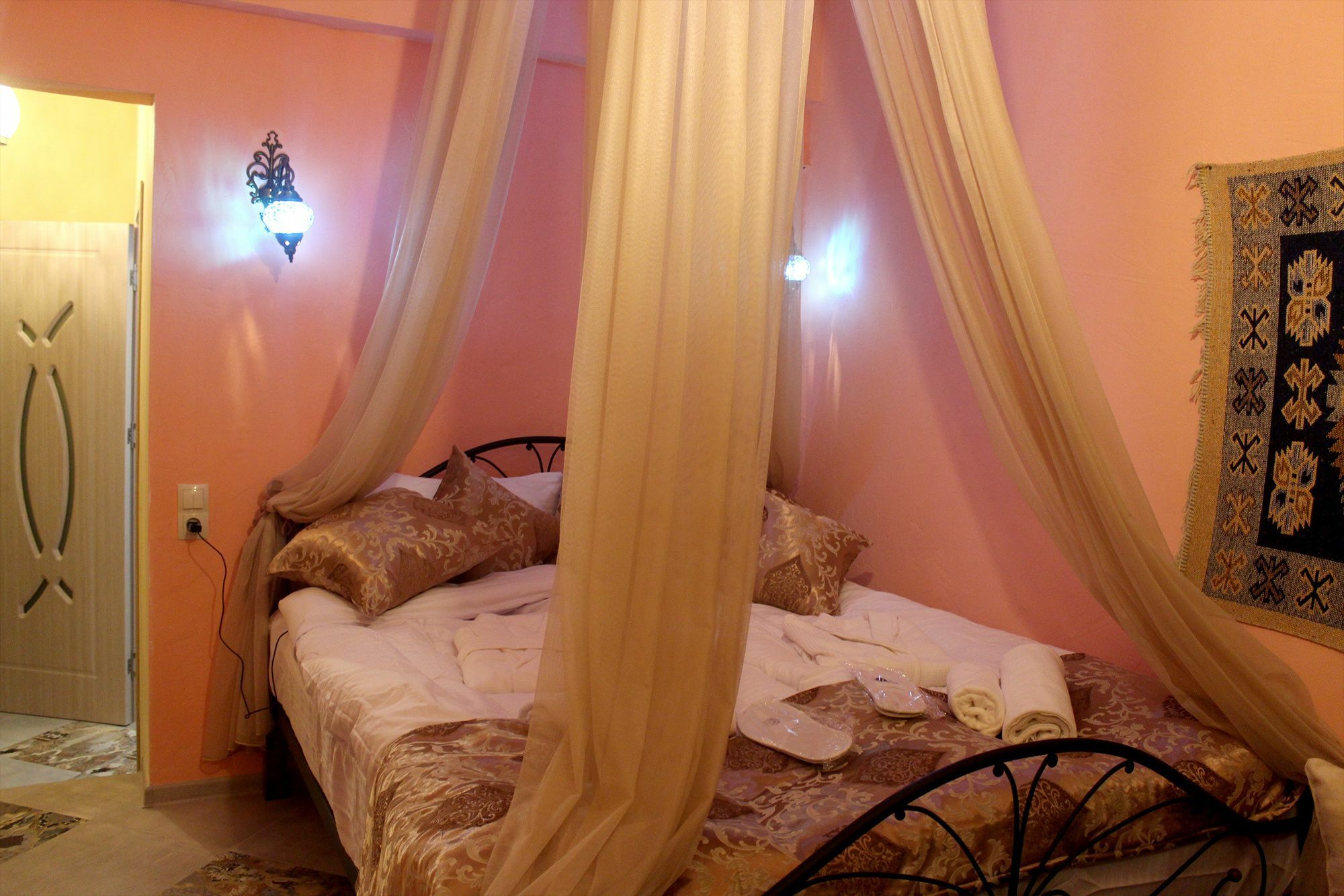 Piano Borracho Boutique Old Otel 4*